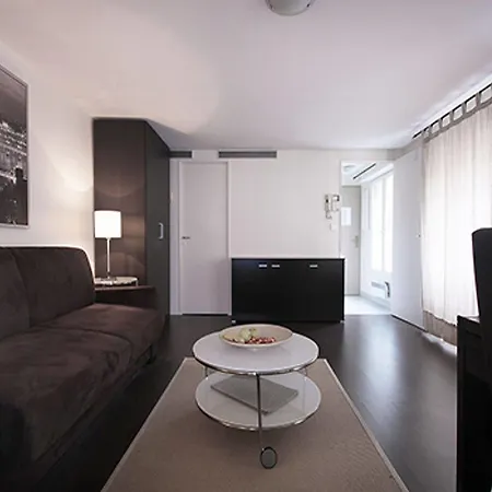 Apartment Bridgestreet Opera Apartments
